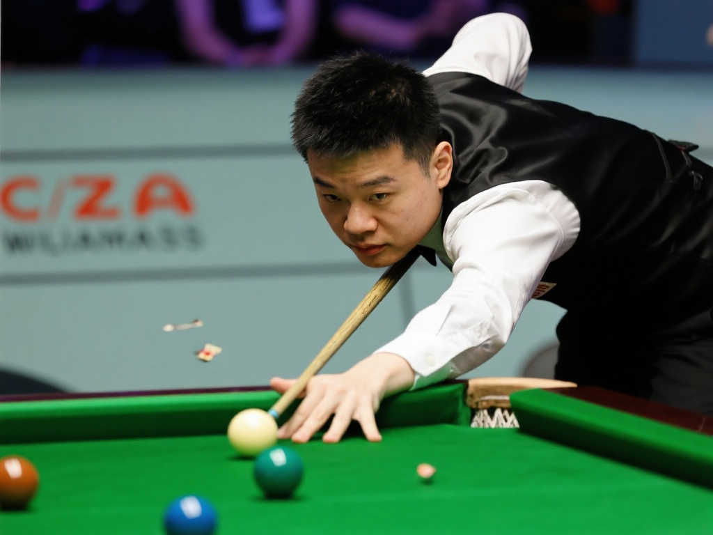 惊天失误！马克-威廉姆斯红球失手，赵心童11-5强势反超